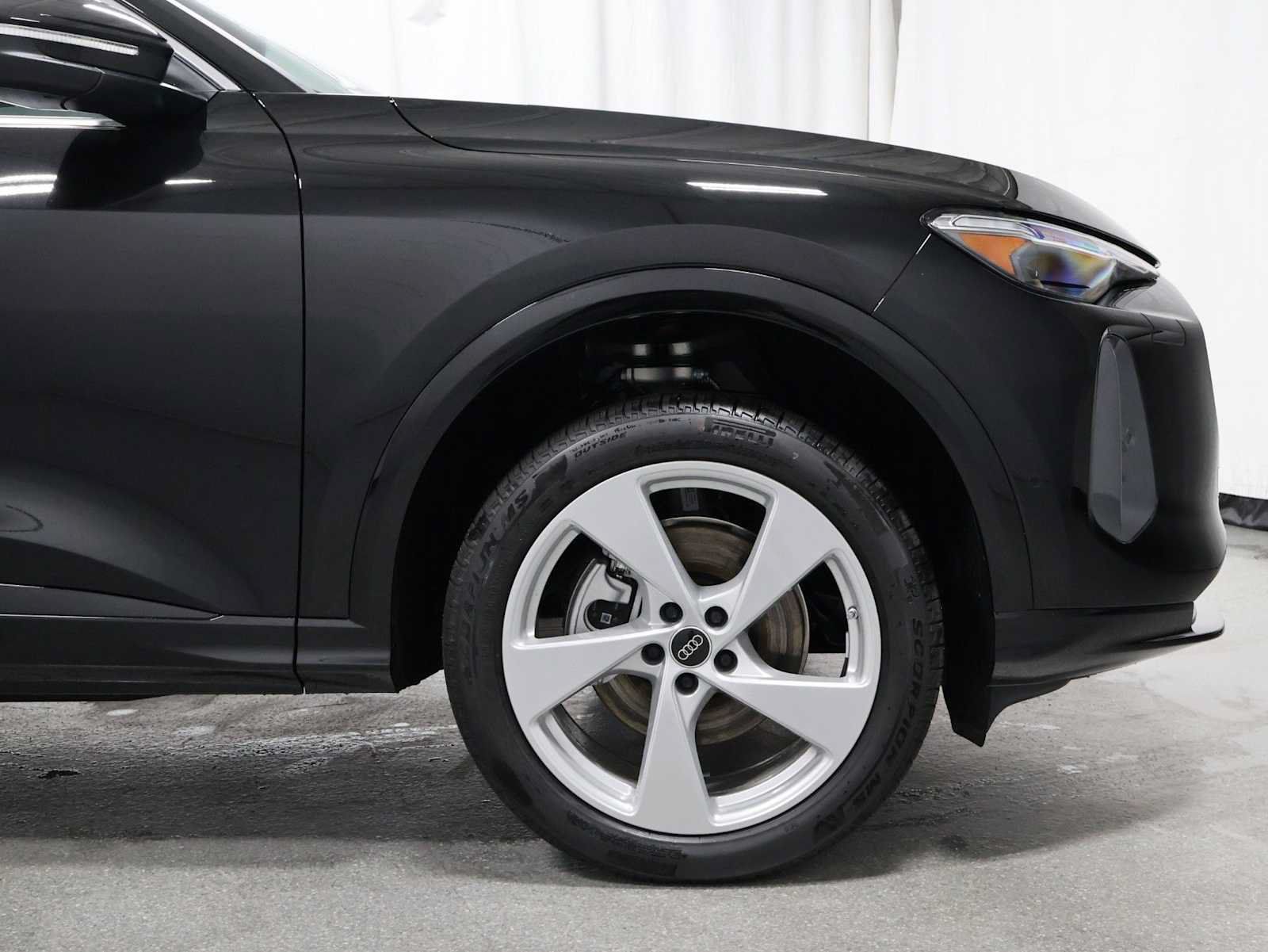 New 2026 Audi Q5 Premium Plus AWD/4WD image 11