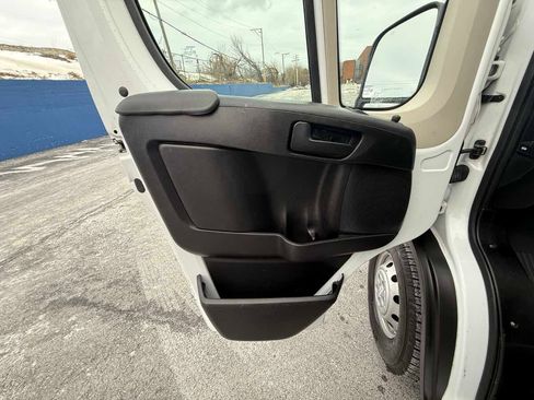 Used 2019 RAM ProMaster 3500 FWD image 12