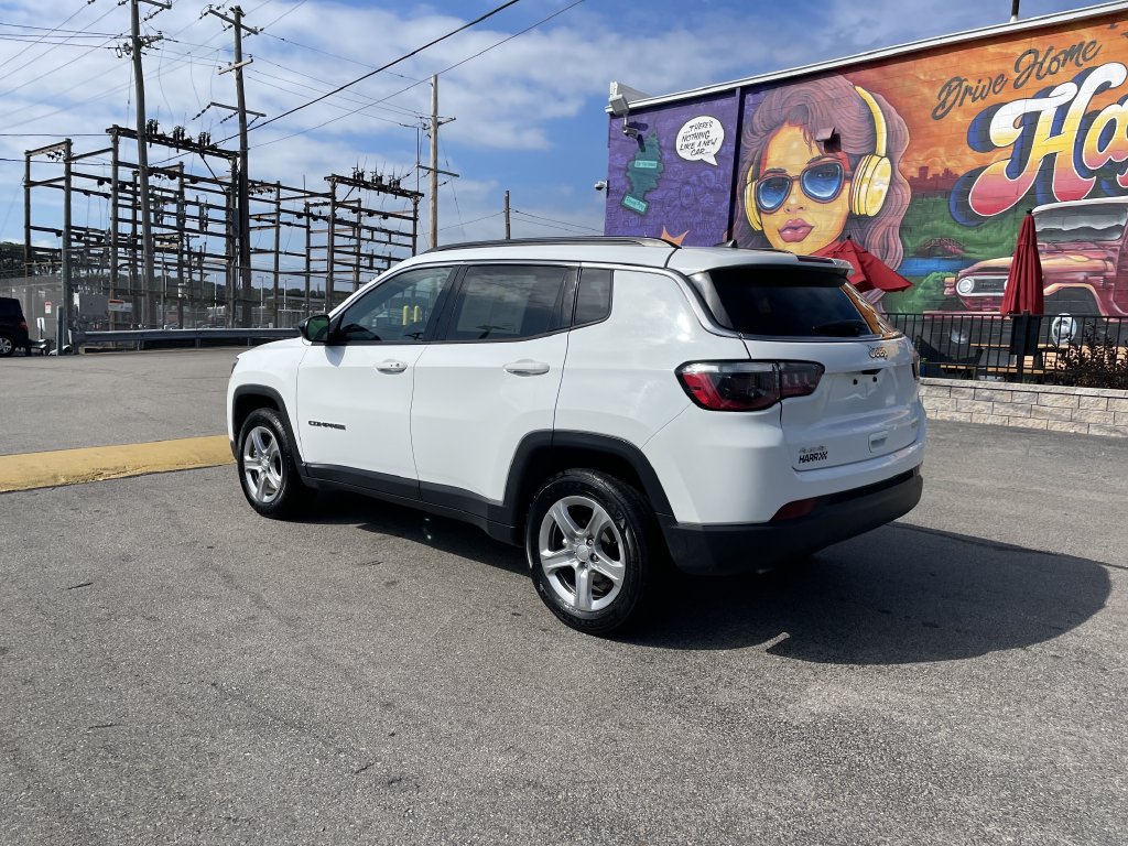 Certified 2024 Jeep Compass Latitude AWD/4WD image 3