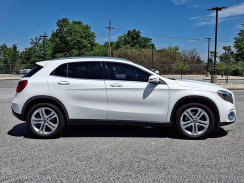 Used 2018 Mercedes-Benz GLA 250 4MATIC image 10