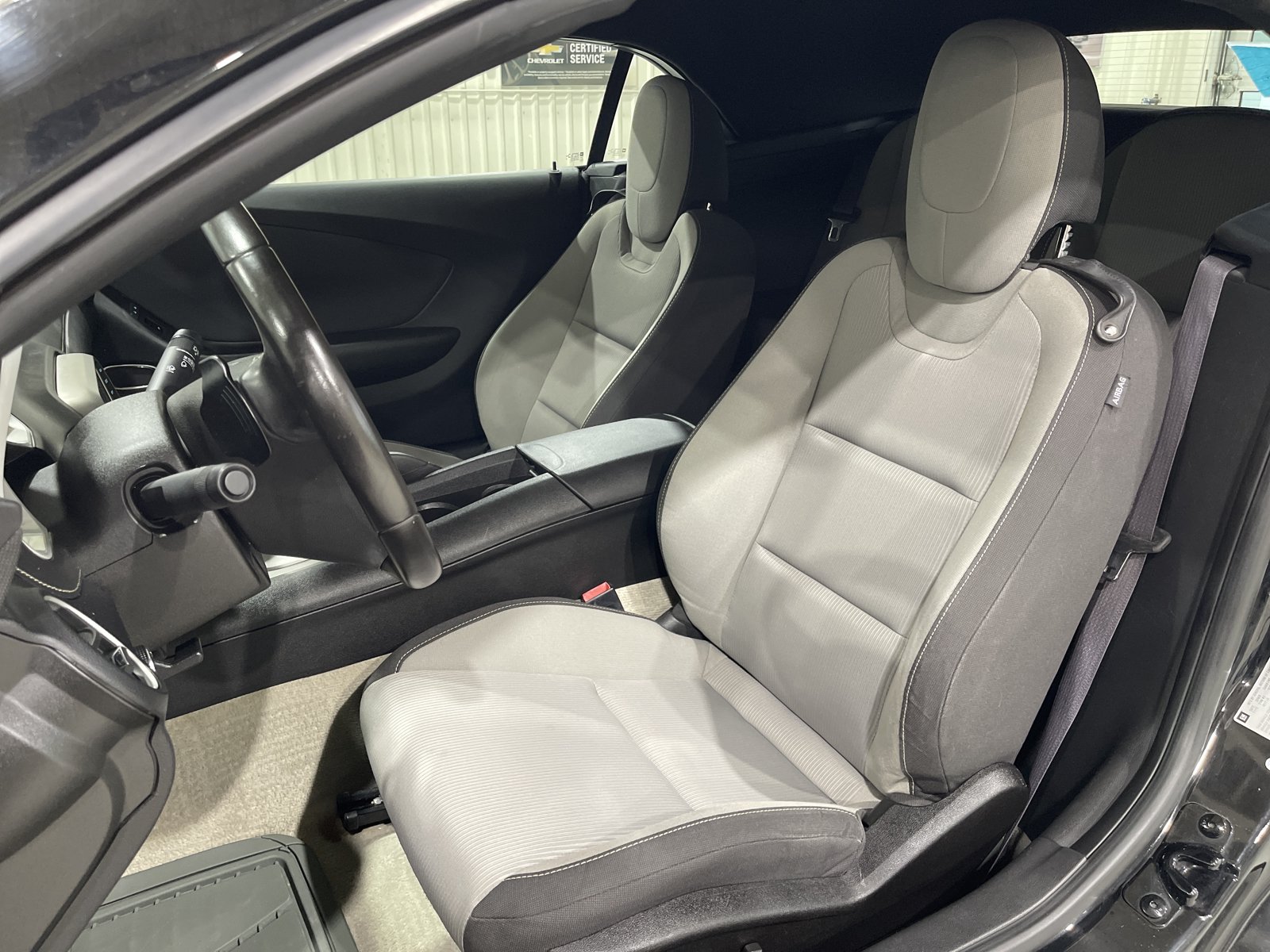 Used 2015 Chevrolet Camaro LT RWD image 23