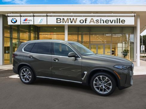 New 2026 BMW X5 xDrive50e w/ Climate Comfort Package AWD/4WD image 1