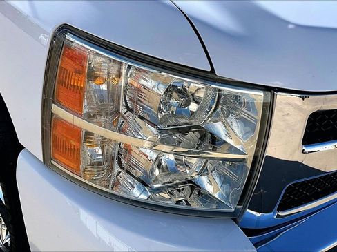 Used 2011 Chevrolet Silverado 1500 LT w/ Regional Value Package image 37