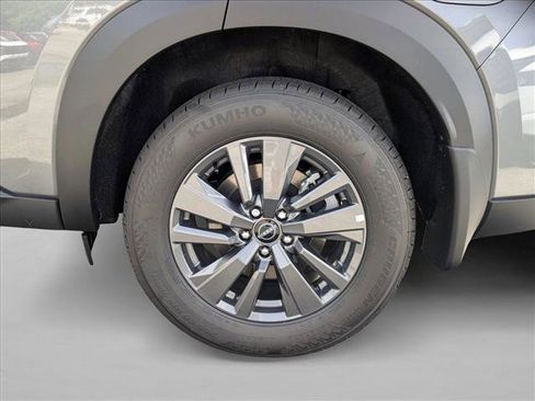 New 2026 Nissan Pathfinder SV FWD image 9