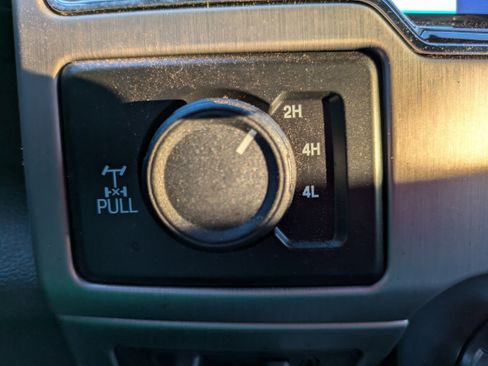 Used 2022 Ford F250 Platinum image 27