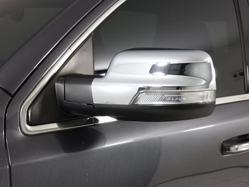 Used 2019 RAM 1500 Limited image 48