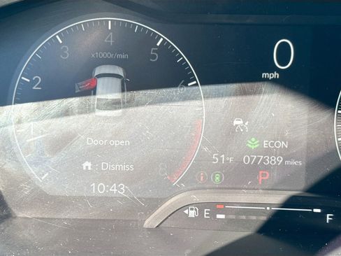 Used 2023 Honda Civic Sport image 10