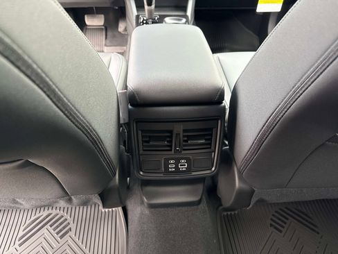New 2026 Subaru Outback Premium w/ Premium/Limited Package 2 AWD/4WD image 17