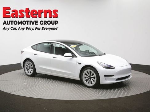 Used 2023 Tesla Model 3 Standard Range RWD image 43