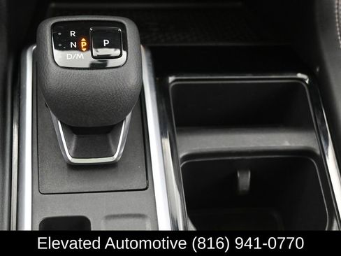 Used 2022 Nissan Pathfinder Platinum w/ Cargo Package AWD/4WD image 26