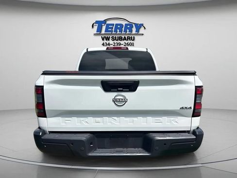 Used 2022 Nissan Frontier S w/ Technology Package AWD/4WD image 1