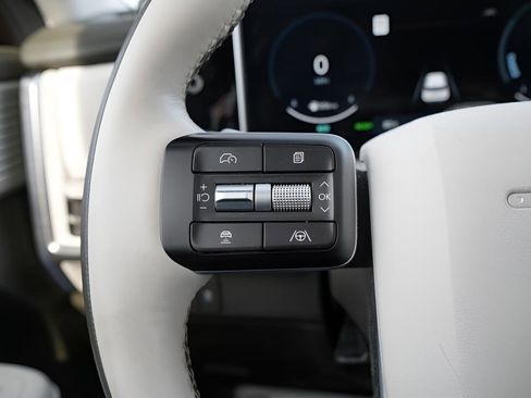 Certified 2025 Hyundai Santa Fe Calligraphy AWD/4WD image 35