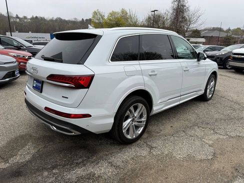 Used 2022 Audi Q7 3.0T Premium Plus w/ Premium Plus Package AWD/4WD image 7