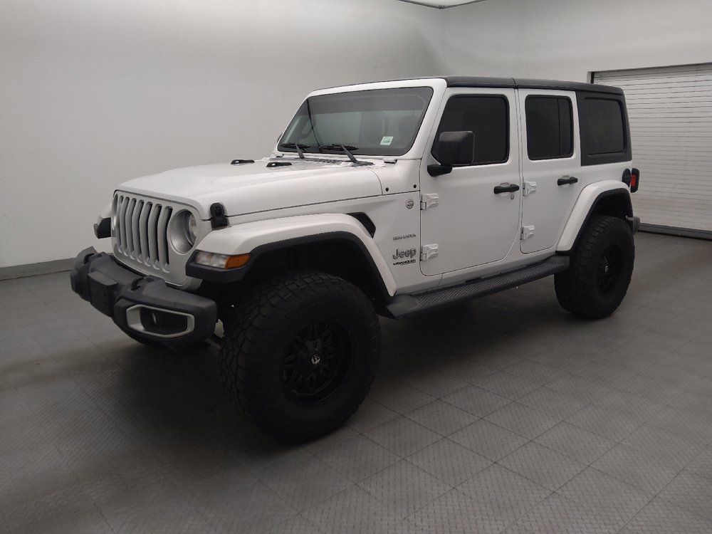 Used 2019 Jeep Wrangler Unlimited Sahara AWD/4WD image 2