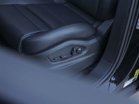 New 2026 Porsche Cayenne S AWD/4WD image 17