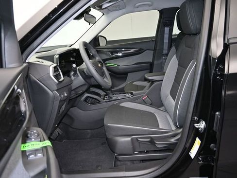 New 2026 Chevrolet TrailBlazer LS w/ LS Convenience Package FWD image 38
