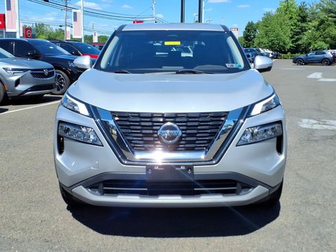 Used 2021 Nissan Rogue SV AWD/4WD image 9