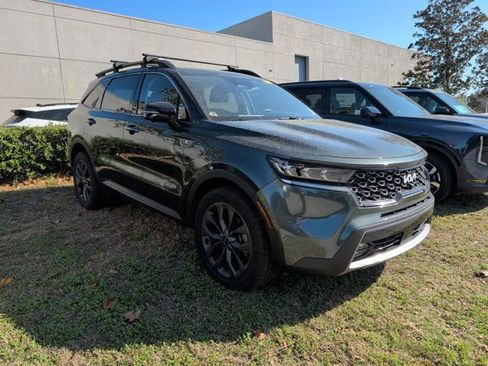 Used 2023 Kia Sorento SX Prestige image 4