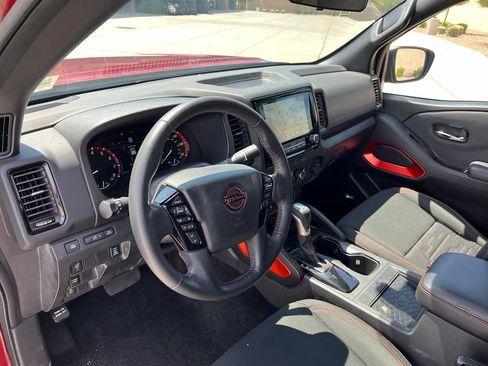 Used 2024 Nissan Frontier Pro-X w/ Pro Convenience Package RWD image 13