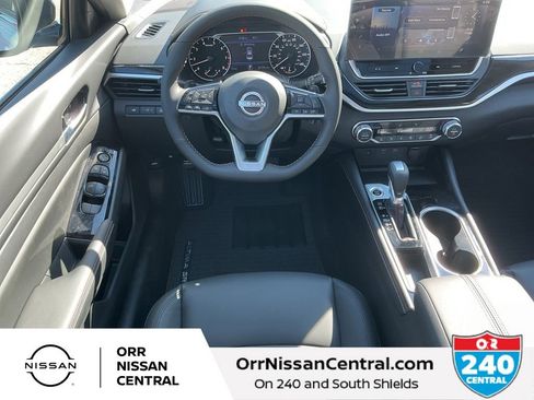 New 2025 Nissan Altima 2.5 SR w/ SR Premium Package image 14