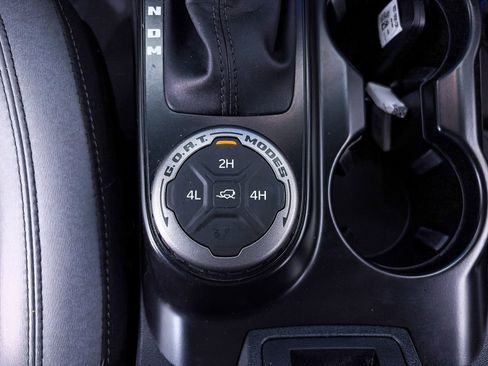 Used 2024 Ford Bronco Black Diamond AWD/4WD image 25