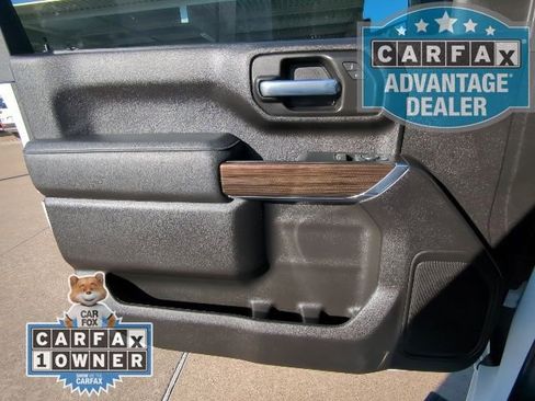 Used 2025 Chevrolet Silverado 2500 LT w/ Convenience Package image 14