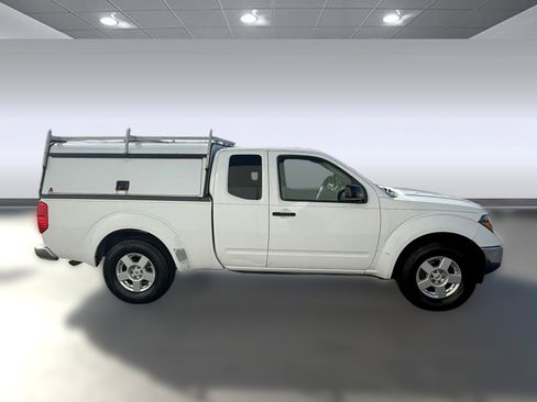 Used 2008 Nissan Frontier SE w/ SE Value Truck Pkg image 8