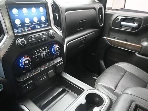 Used 2021 Chevrolet Silverado 1500 LT Trail Boss w/ Convenience Package II AWD/4WD image 31