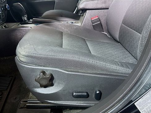 Used 2012 Ford Fusion SE image 18