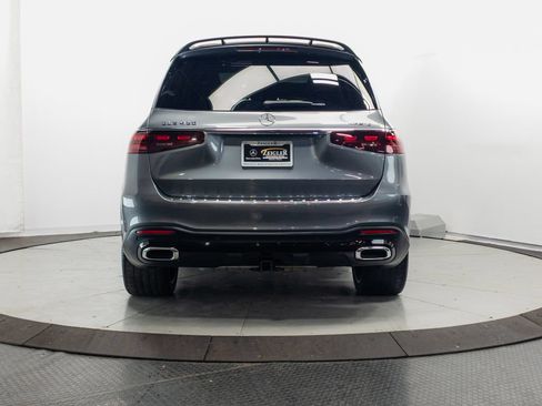 Used 2024 Mercedes-Benz GLS 450 4MATIC image 33