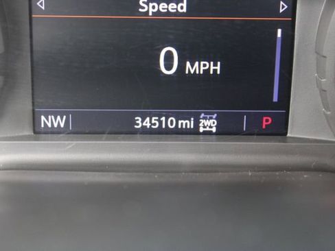 Used 2023 Chevrolet Silverado 2500 LT image 22