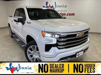 Used 2024 Chevrolet Silverado 1500 High Country w/ High Country Premium Package AWD/4WD video 1