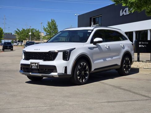 New 2026 Kia Sorento EX FWD image 2