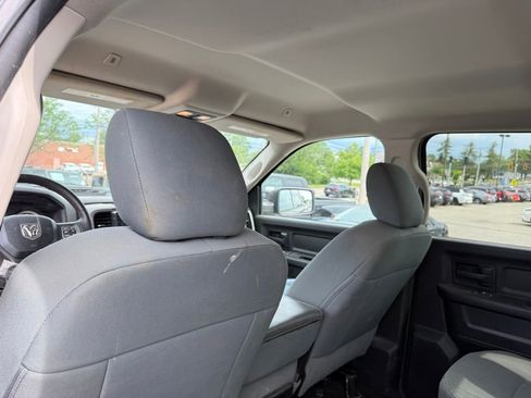 Used 2017 RAM 1500 Express AWD/4WD image 21