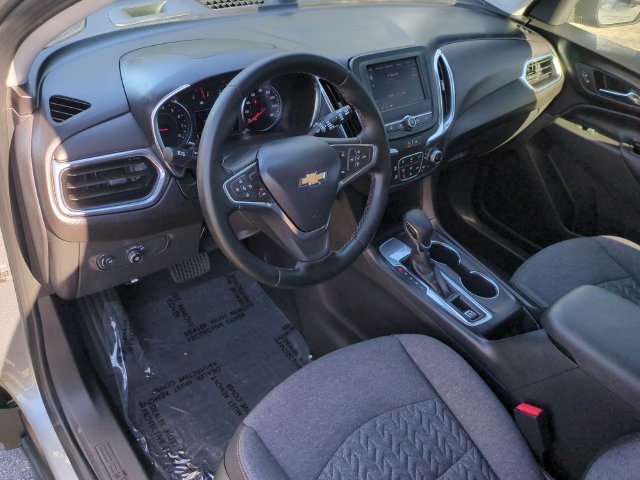 Used 2024 Chevrolet Equinox LT w/ LPO, Roadside Safety Package FWD image 11
