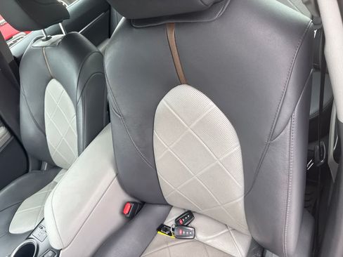 Used 2018 Toyota Camry XLE w/ Driver Assist Package FWD image 14