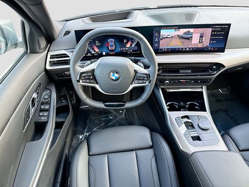 Used 2025 BMW 330i xDrive 330i xDrive image 18