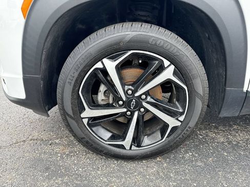 Used 2023 Chevrolet TrailBlazer RS w/ Convenience Package AWD/4WD image 10