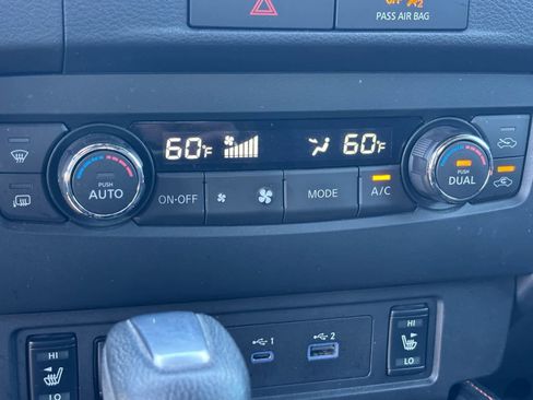 Certified 2022 Nissan Frontier Pro-X image 25