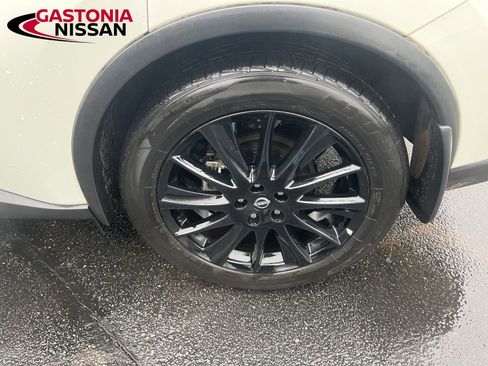 Used 2024 Nissan Murano SV w/ SV Midnight Edition Package image 21