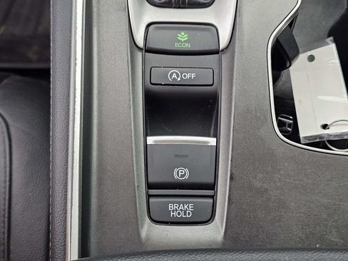 Used 2021 Honda Accord EX-L image 32