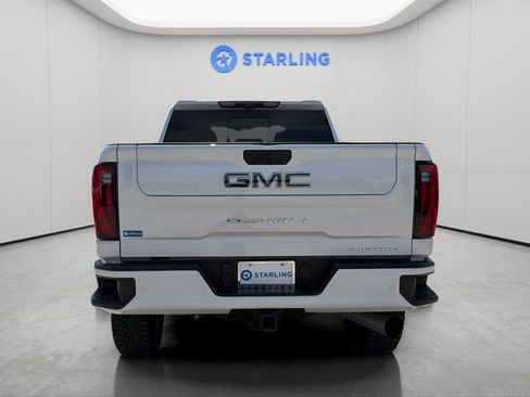 Certified 2024 GMC Sierra 3500 Denali Ultimate AWD/4WD image 7