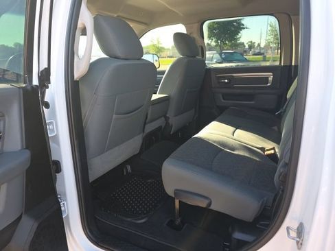 Used 2018 RAM 2500 Big Horn AWD/4WD image 34