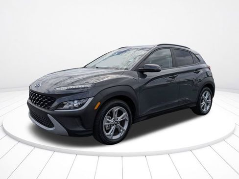 Used 2023 Hyundai Kona SEL FWD image 7
