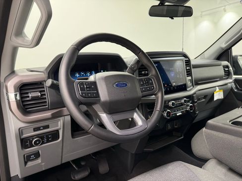 Used 2025 Ford F150 XLT w/ Equipment Group 301A Standard AWD/4WD image 15