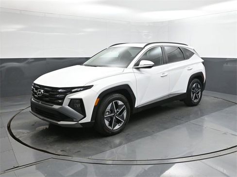 Used 2025 Hyundai Tucson SEL image 1