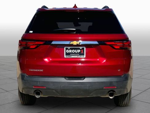 Used 2023 Chevrolet Traverse LT FWD image 5