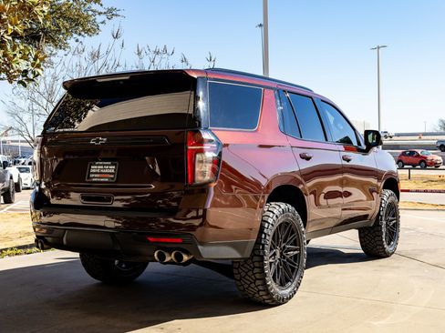 Used 2023 Chevrolet Tahoe Z71 w/ Off-Road Capability Package image 10