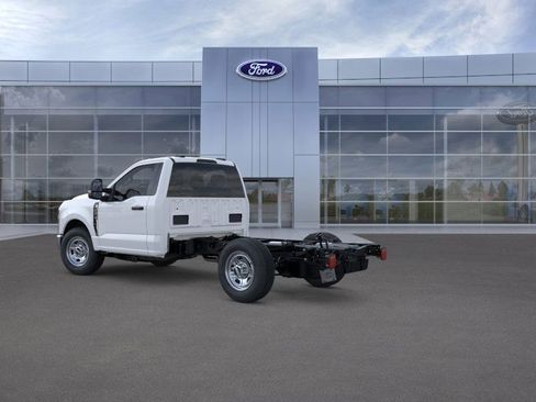 New 2026 Ford F350 XL w/ XL Chrome Package image 26