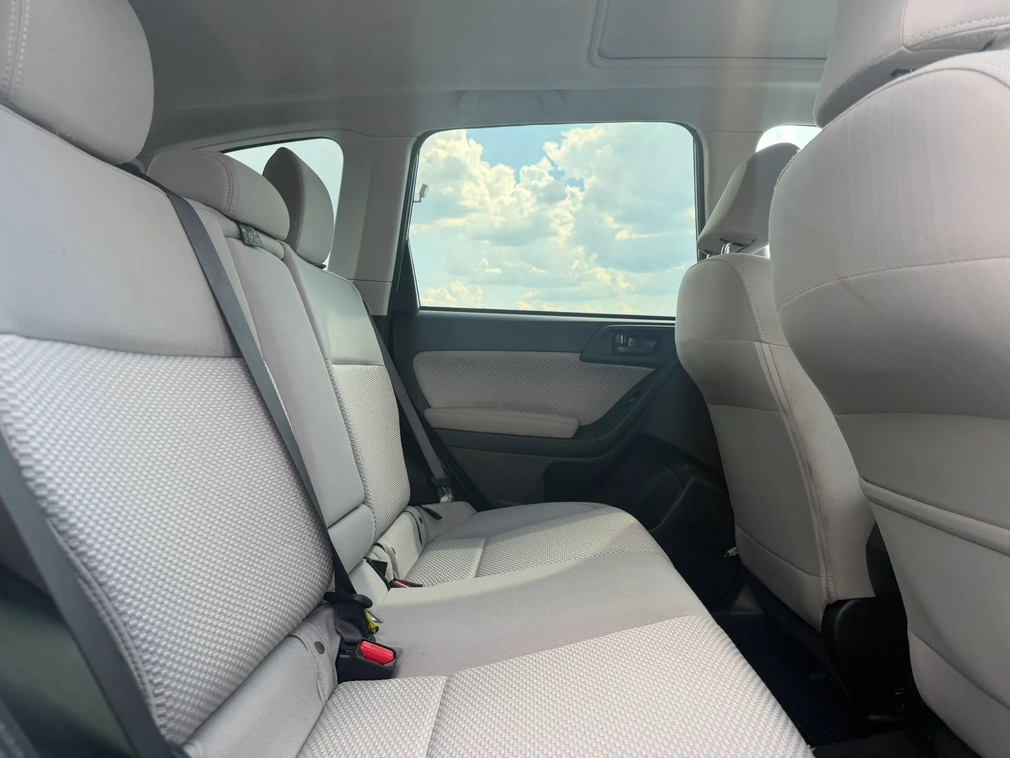 Used 2018 Subaru Forester 2.5i Premium w/ All-Weather Package AWD/4WD image 78